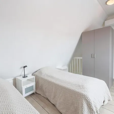 Weststraat 22 - - Oost 3p