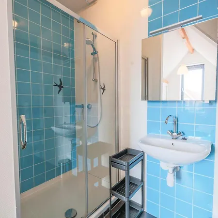 Weststraat 22 - - Oost 3p * Ouddorp