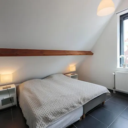 Weststraat 22 - - Oost 3p