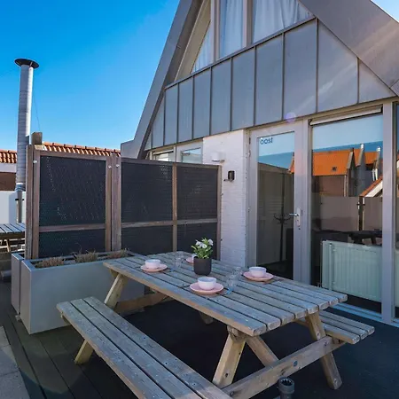 Weststraat 22 - - Oost 3p Ouddorp