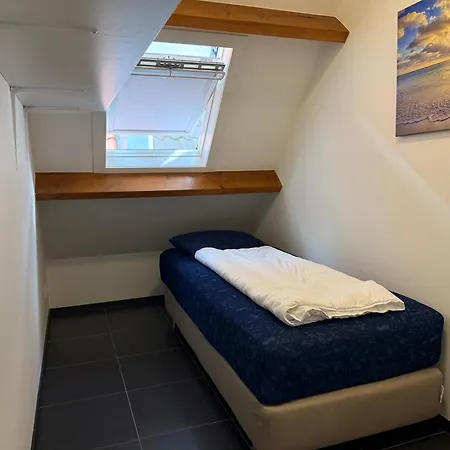 Daire Weststraat 22 - - Oost 3p Ouddorp