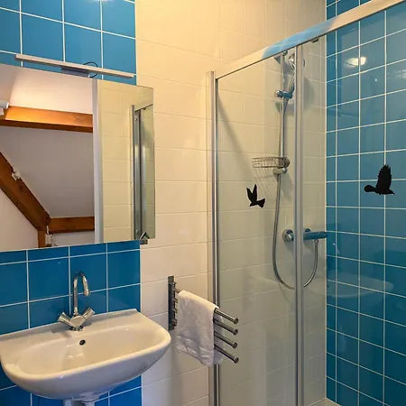 Weststraat 22 - - Oost 3p * Ouddorp