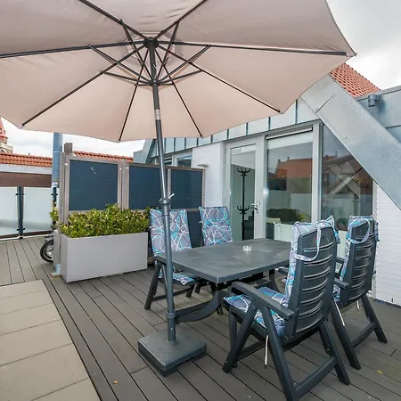 Weststraat 22 - - Oost 3p * Ouddorp
