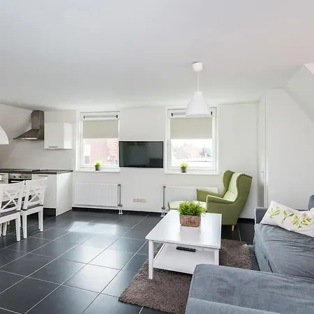 Weststraat 22 - - Oost 3p