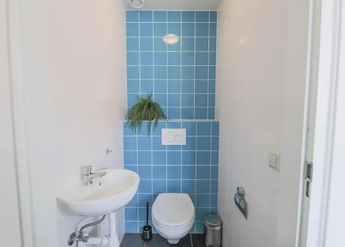 Weststraat 22 - - Oost 3p Daire Ouddorp