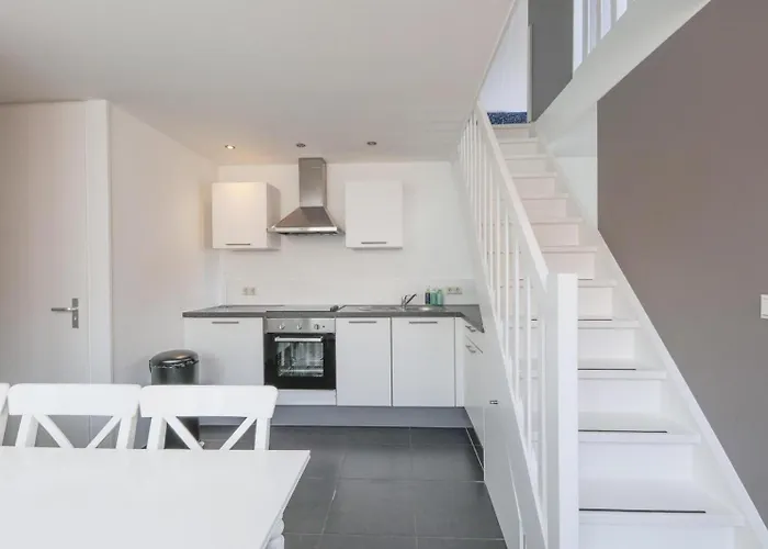 Daire Weststraat 22 - - Oost 3p *