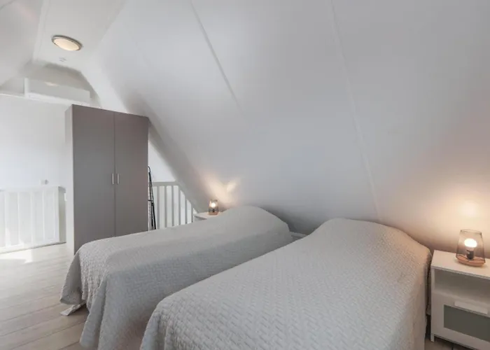 Daire Weststraat 22 - - Oost 3p *