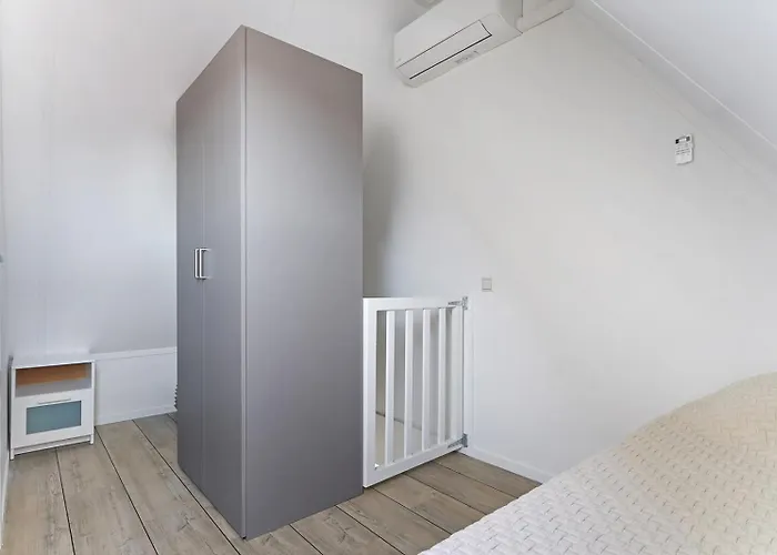 Weststraat 22 - - Oost 3p