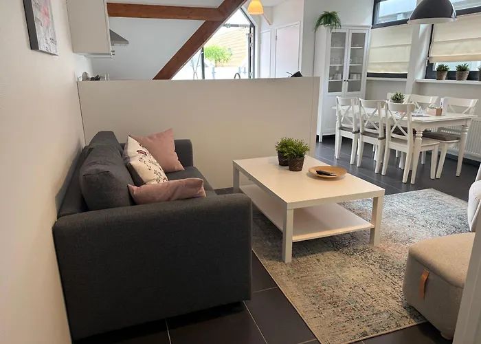 Weststraat 22 - - Oost 3p Daire *