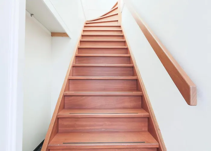 Weststraat 22 - - Oost 3p Daire Ouddorp